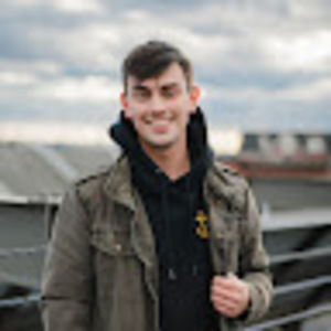 Meet your Posher, Christopher